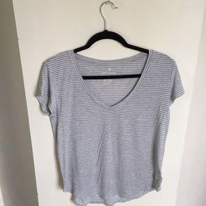 American Eagle Soft & Sexy T